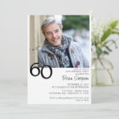 Invitation Photo minimaliste moderne 60e anniversaire (Debout devant)