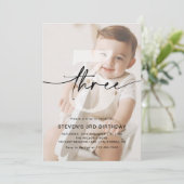 Invitation Photo minimaliste trois 3e anniversaire (Debout devant)