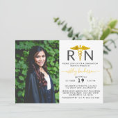 Invitation Photo moderne RN Nurse Graduation Party (Debout devant)
