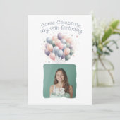 Invitation Photo personnalisée 13e ballons d'anniversaire (Debout devant)