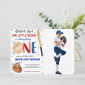 Invitation photo pour le premier anniversaire de b (Debout devant)