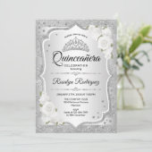 Invitation Photo Quinceanera blanche en argent (Debout devant)