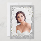 Invitation Photo Quinceanera blanche en argent (Dos)