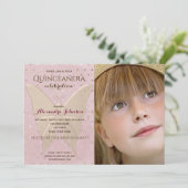 Invitation Photo Quinceanera Papillon rose et or (Debout devant)