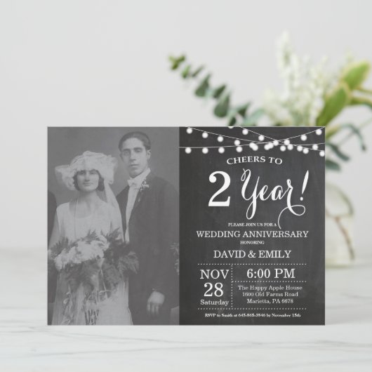 Invitation Photo sur tableau noir pour le 2e anniversaire de  (Debout devant)