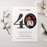 Invitation photo vintage portée 40e anniversaire<br><div class="desc">Cette invitation vintage à la fête de 40e anniversaire est parfaite pour votre anniversaire sur la voie de la mémoire. Remplacez la photo par une de vos propres photos d'enfance et customisez le texte à votre goût. Age peut être édité, sinon, consultez notre collection pour d'autres âges. Le dos de...</div>