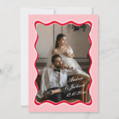Invitation Photo Wavy Retro Mariage rouge et rose (Dos)