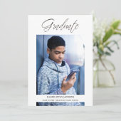 Invitation Photo Whimsical Modern Graduation Calligraphie (Debout devant)