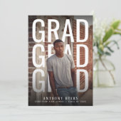 Invitation PhotoPop Bold Typography Graduation Party (Debout devant)