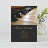 Invitation Piano Considérant de performance élégante (Debout devant)