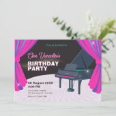 Invitation Piano violet rose scène Anniversaire (Debout devant)