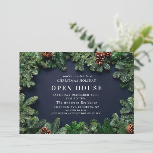 Invitation Pine Cones Rustique Maison ouverte de Noël (Debout devant)