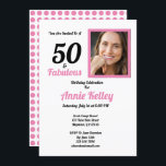 Invitation Pink 50 et Fabulous 50th Birthday Party<br><div class="desc">Célébrez 50 en style avec ce design de 50e anniversaire. Ce design moderne simpliste 50 et Fabulous rose et blanc avec texte de typographie rose et noir. Personnalisable à l'aide du menu d'édition.</div>