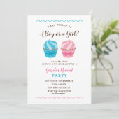 Invitation Pink and Blue Cupcakes Baby Genre Revey (Debout devant)