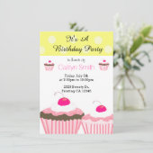 Invitation Pink Cupcakes d'anniversaire (Debout devant)