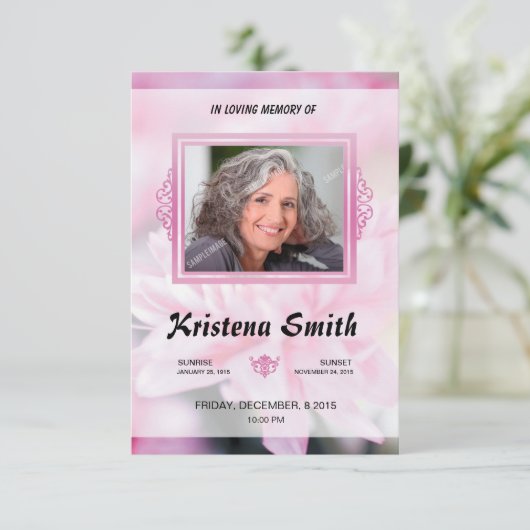 Invitation Pink Floral Funeral Program Card Template (Debout devant)