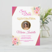 Invitation Pink Floral & Gold Quinceañera Enregistrer la cart (Debout devant)