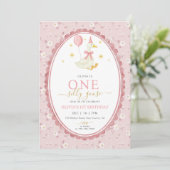 Invitation Pink Floral One Silly Goose Girl 1st Birthday (Debout devant)