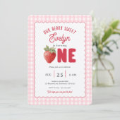 Invitation Pink Gingham Berry First Strawberry Themed (Debout devant)