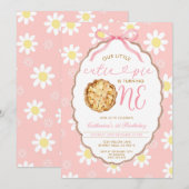 Invitation Pink Little Cutie Pie First Birthday Daisy Floral (Devant / Derrière)