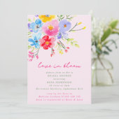 Invitation Pink Love in Bloom Bold Florals Fête des mariées (Debout devant)
