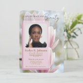 Invitation Pink Magnolia‑style photo funeral program (Debout devant)