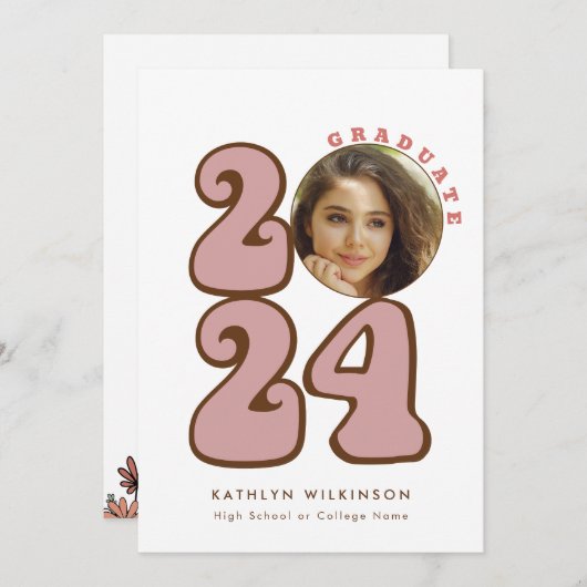 Invitation Pink Retro Super Fun Script Fleur sauvage Graduati (Devant / Derrière)