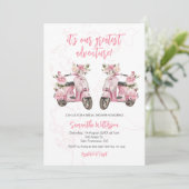 Invitation Pink Scooter plus grande Fête des mariées d'aventu (Debout devant)