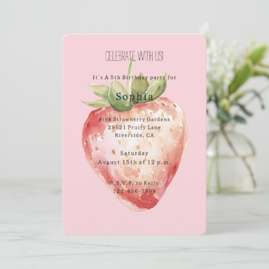 Invitation Pink Strawberry Fruit Birthday (Debout devant)