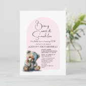Invitation Pink Teddy Bear thème Aquarelle Premier anniversai (Debout devant)