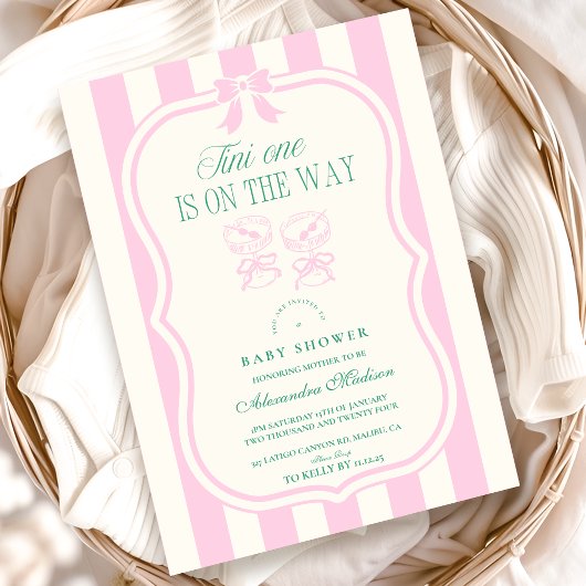 Invitation Pink Tini Un Est Sur Le Chemin Baby shower