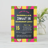 Invitation Pink Tropical Hawaiian Luau Sweet 16 (Debout devant)