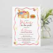 Invitation Pique-nique amusant rouge d'été dans le parc réuni (Debout devant)