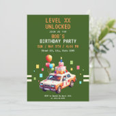Invitation Pixel Green & Orange Jeu de Voiture Anniversaire (Debout devant)