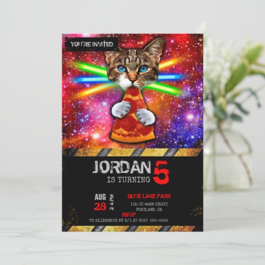 Invitation Pizza Chat avec lasers (Debout devant)