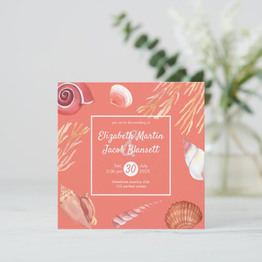 Invitation Plage Coral & Seashells Tout en un Mariage (Debout devant)