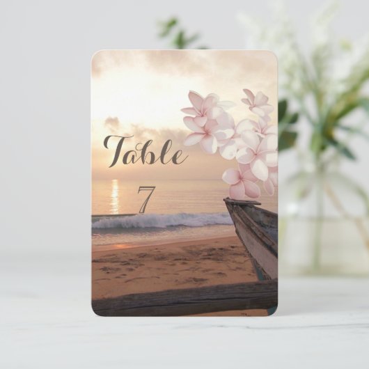 Invitation Plage Sunset Mariage, Plumeria Table Card (Debout devant)