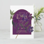 Invitation Plum d'aubergine Purple Floral Forêt Mariage vert (Debout devant)