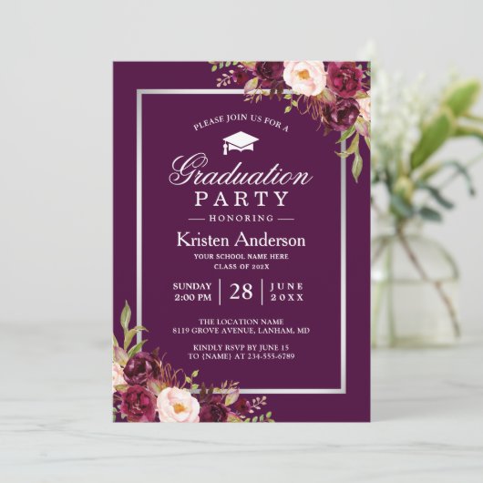 Invitation Plum Purple Rustique Floral Parti de Graduation (Debout devant)