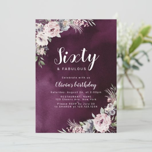 Invitation Plum violet & rose bouho poussiéreux fleuri 60e an (Debout devant)