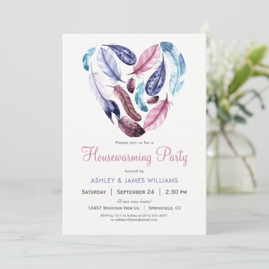 Invitation Plumes roses et violettes Fête de chauffage domest (Debout devant)