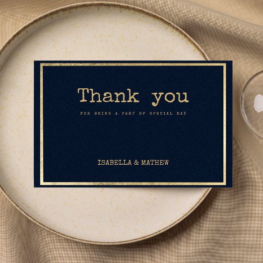 Invitation Police bleu marine or machine à écrire police Merc