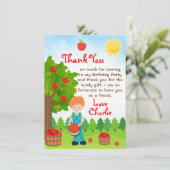 Invitation Pomme cueillir Cheveux rouges garçon Anniversaire  (Debout devant)