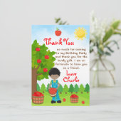 Invitation Pomme cueillir peau foncée garçon Anniversaire Mer (Debout devant)