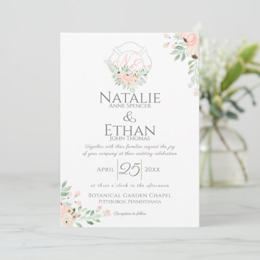 Invitation Pompier Floral Monogram Blush (Debout devant)