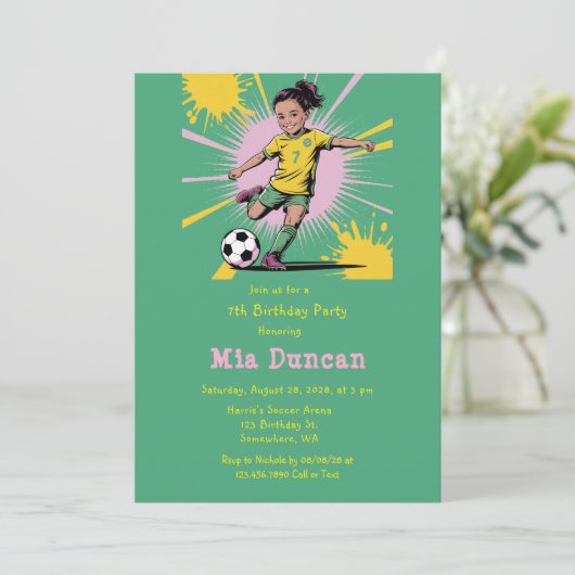 Invitation Pop Art Girls Soccer Anniversaire (Debout devant)