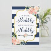 Invitation Pop the Bubbly Elle a un signe hubby (Debout devant)