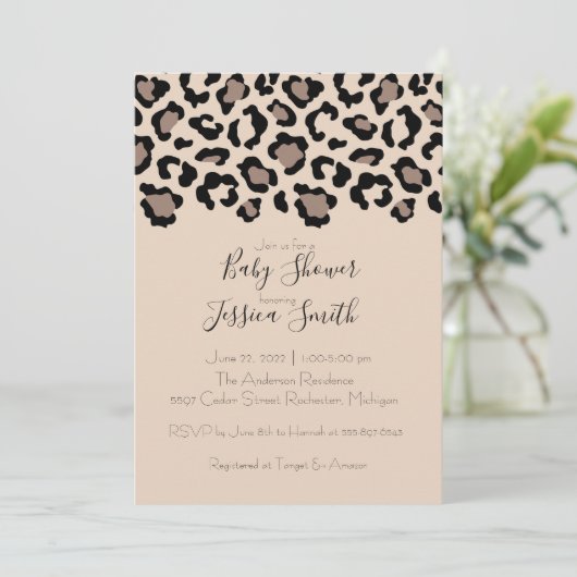Invitation pour Baby Shower à motif guépard (Debout devant)