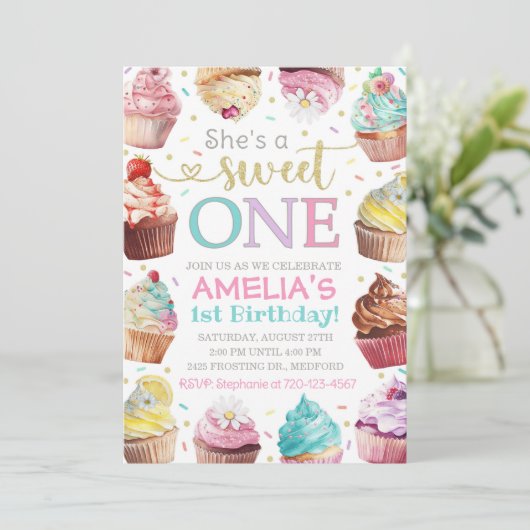 Invitation pour la douce, Invitation Cupcake (Debout devant)