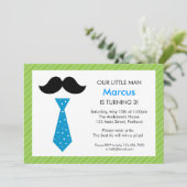 Invitation pour l'anniversaire de Little Man - Ver (Debout devant)